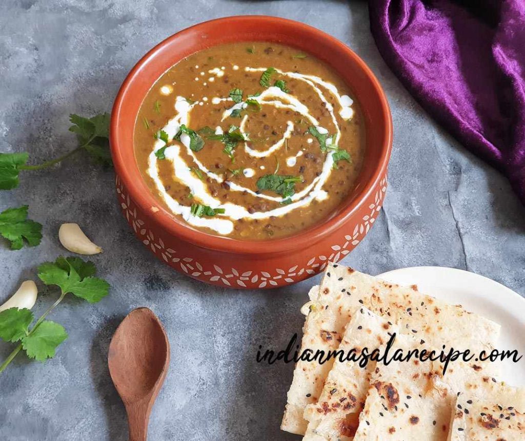 tasty-dal-bukhara-recipe-with-naan